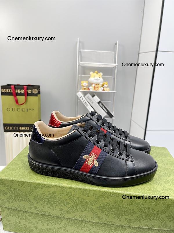 Giày Gucci ong rep 1 1 đen ace embroidered sneaker GN013